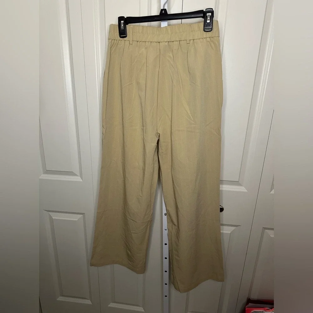 Tan Wide-Leg‎ Trousers - Picture 3 of 3